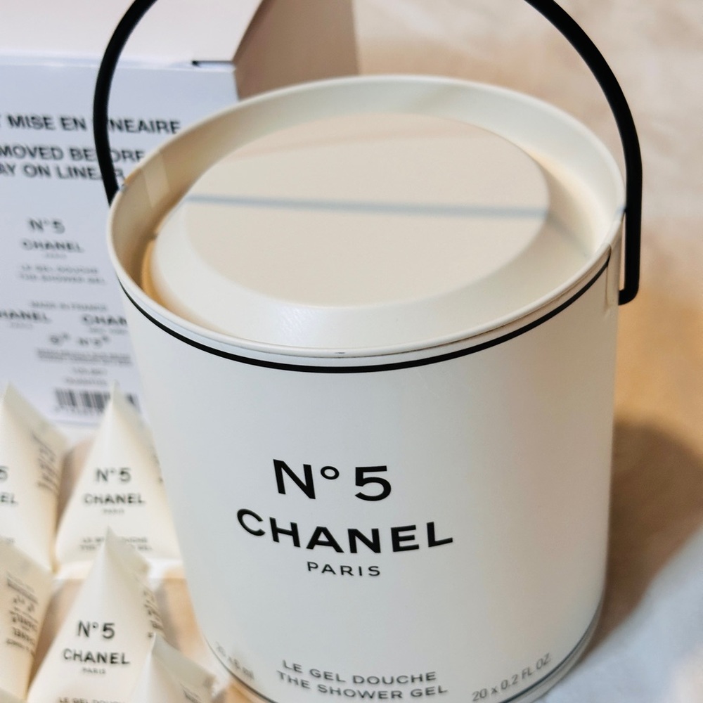 NIB CHANEL №5 Shower Gel Pods in Paint Can Factory 5 100 Anniversary Collection - Picture 3 of 4